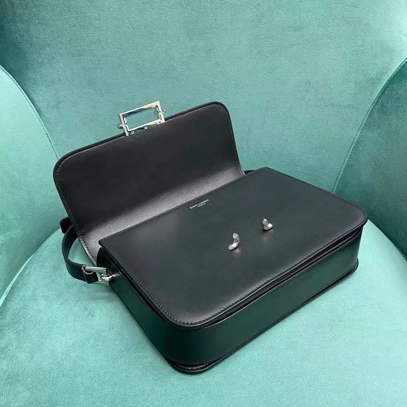 Amelia - YSL Bag - 2377