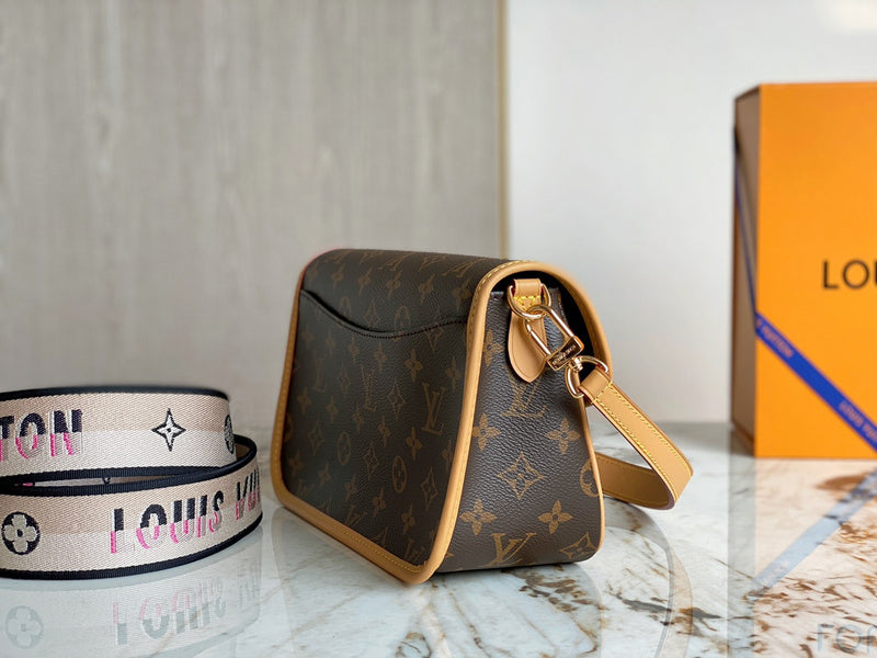 Amelia's Bag Gallery - LOV Bags - 738