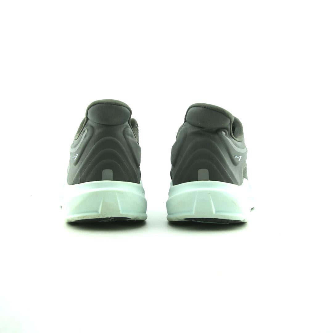 ALTRA TORIN 7