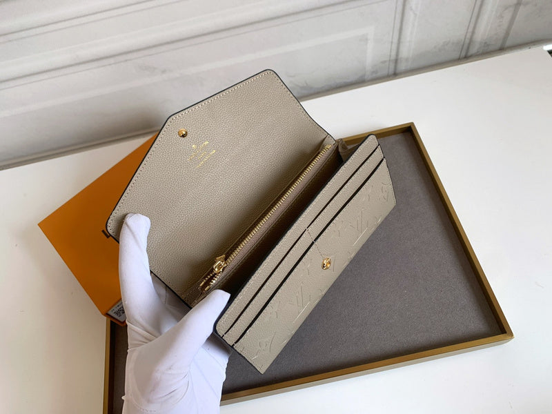 Amelia- LOV  Luxury  Wallets - 667