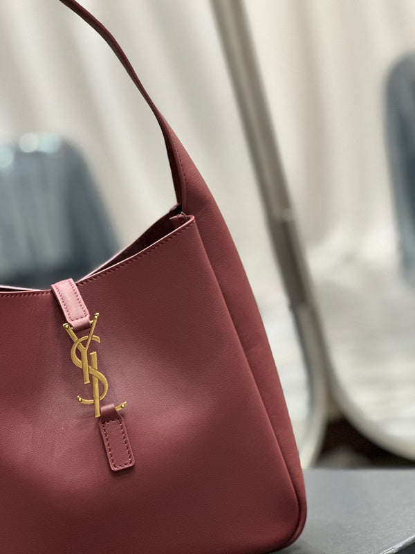 Amelia - YSL Bag - 3969