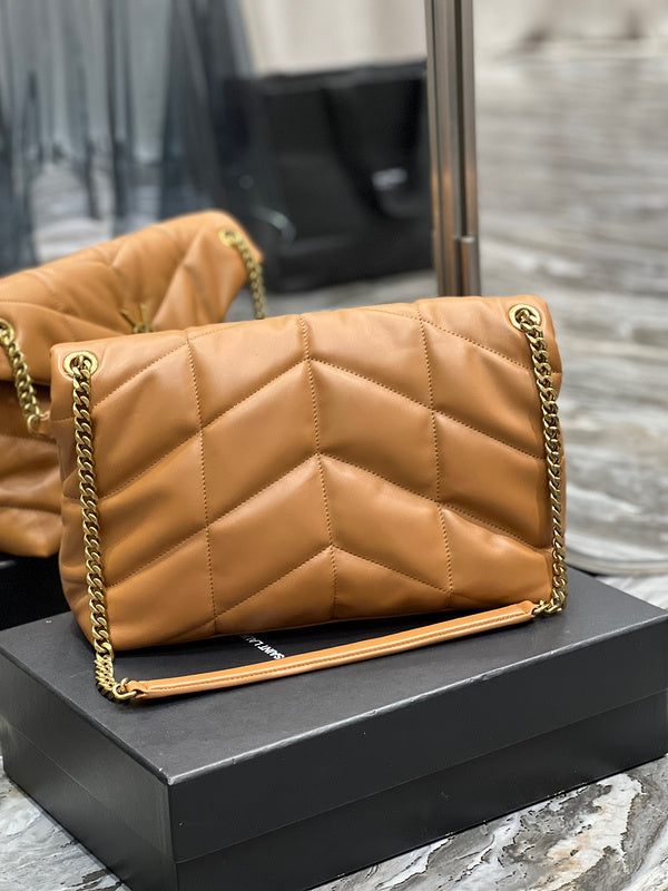 Amelia - YSL Bag - 4080