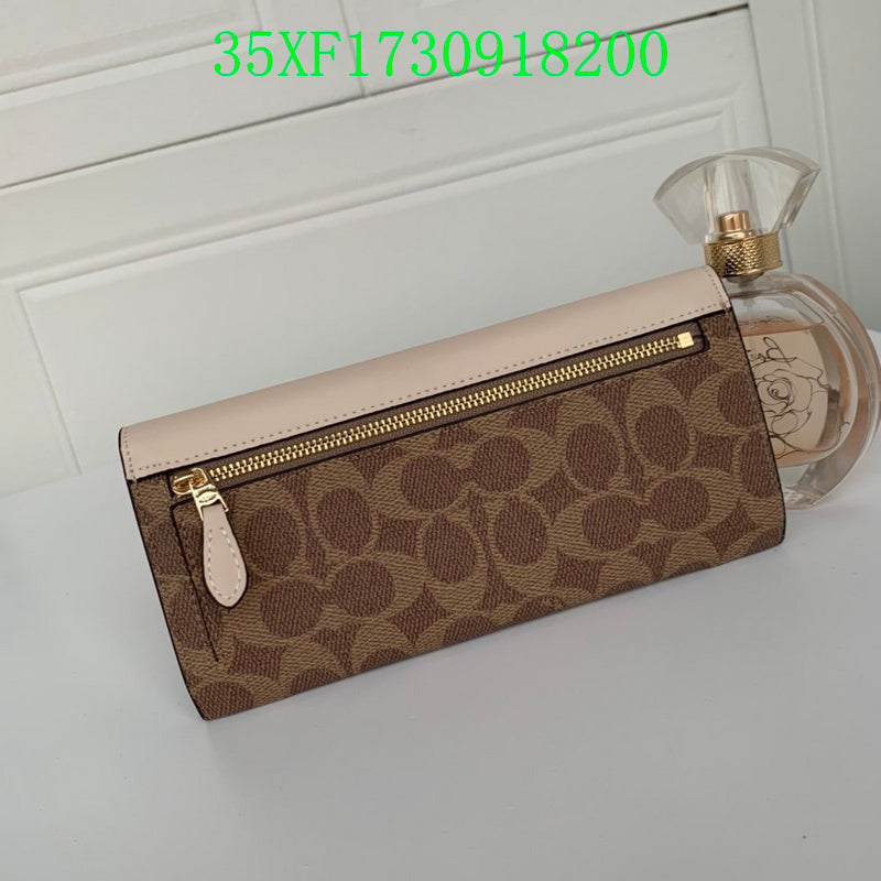 Amelia - CAH Wallet - 086