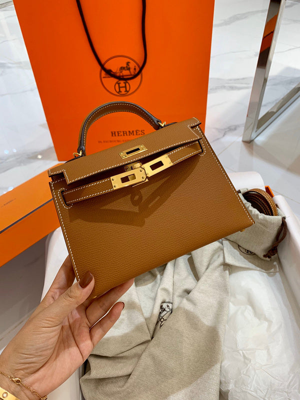 Amelia - HMS Bags - 1590