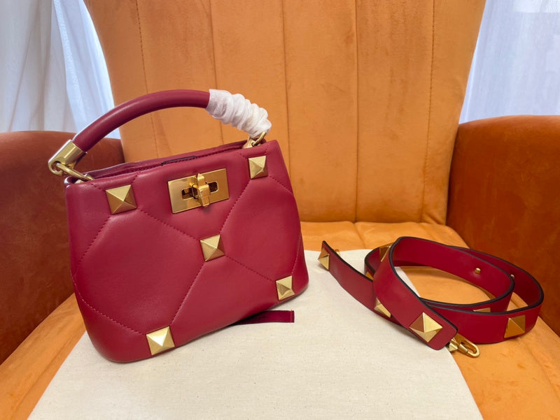 Amelia's Bag Gallery - VEL Bags - 1515