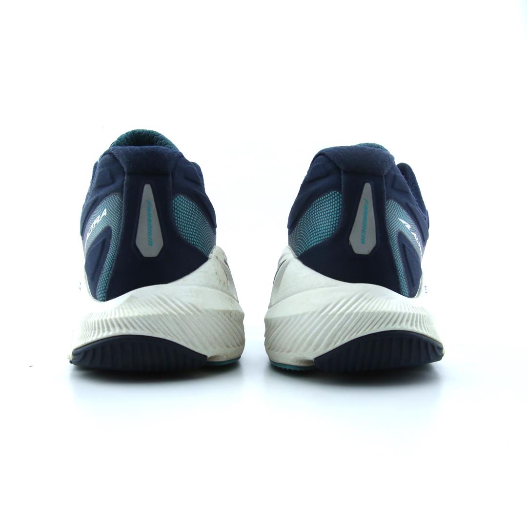 ALTRA PARADIGM 6