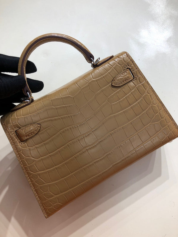 Amelia - HMS Bags - 1528
