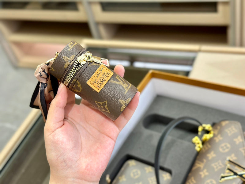 Amelia - LV Bags - 14900