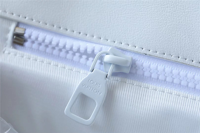 Fan Fashion Lu-Vi bags - 9783