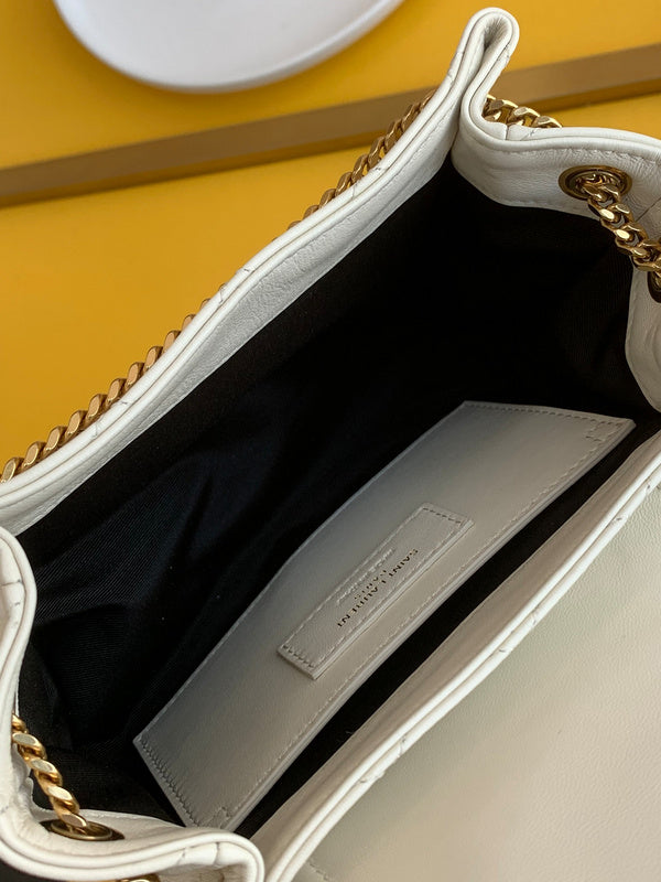 Amelia - YSL Bag - 4176