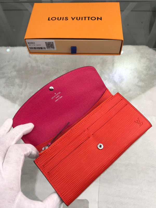 Fan Fashion Lu-Vi bags - 9007