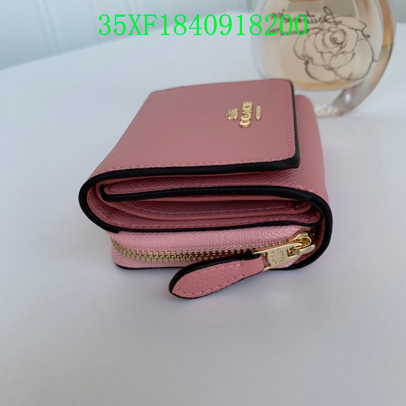 Amelia - CAH Wallet - 075