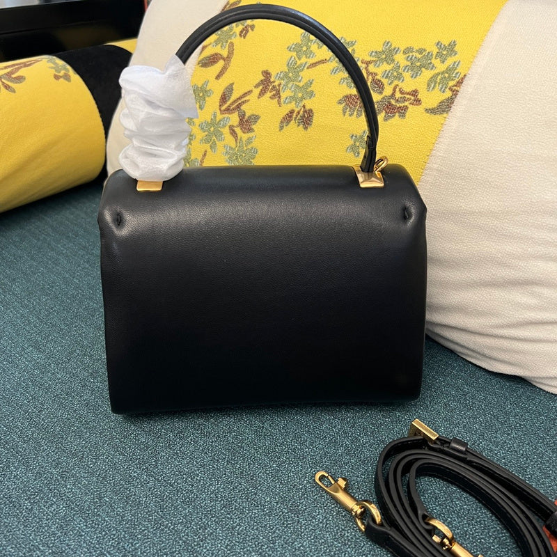 Amelia's Bag Gallery - VEL Bags - 393