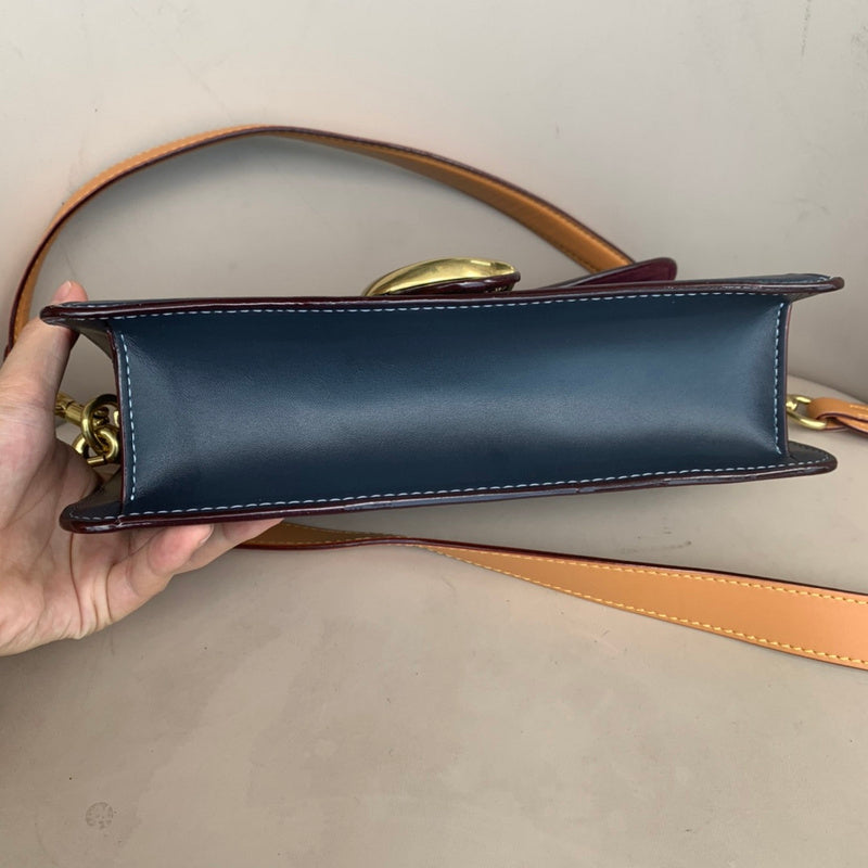 Amelia - CCH Bags - 559