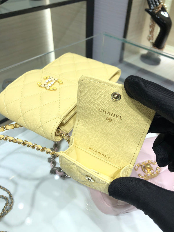 Wellow Bags - Chanel - Bags  - 407