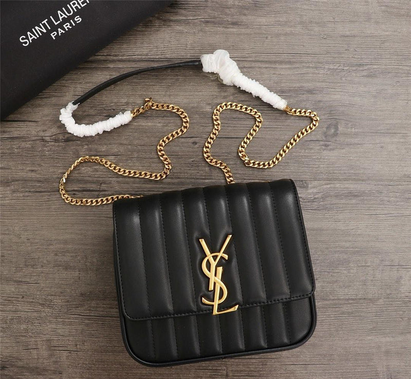 Amelia - YSL Bag - 2914