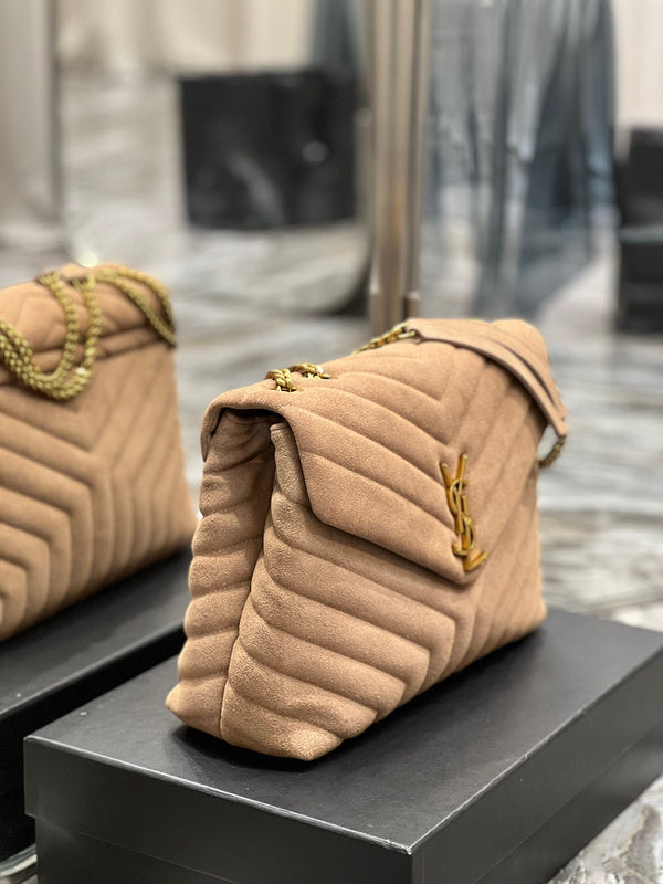 Amelia - YSL Bag - 3605