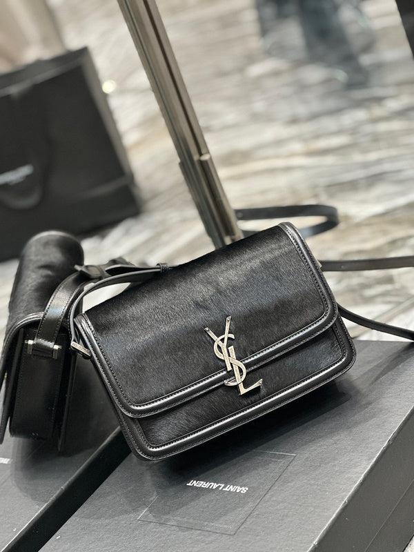 Amelia - YSL Bag - 3928