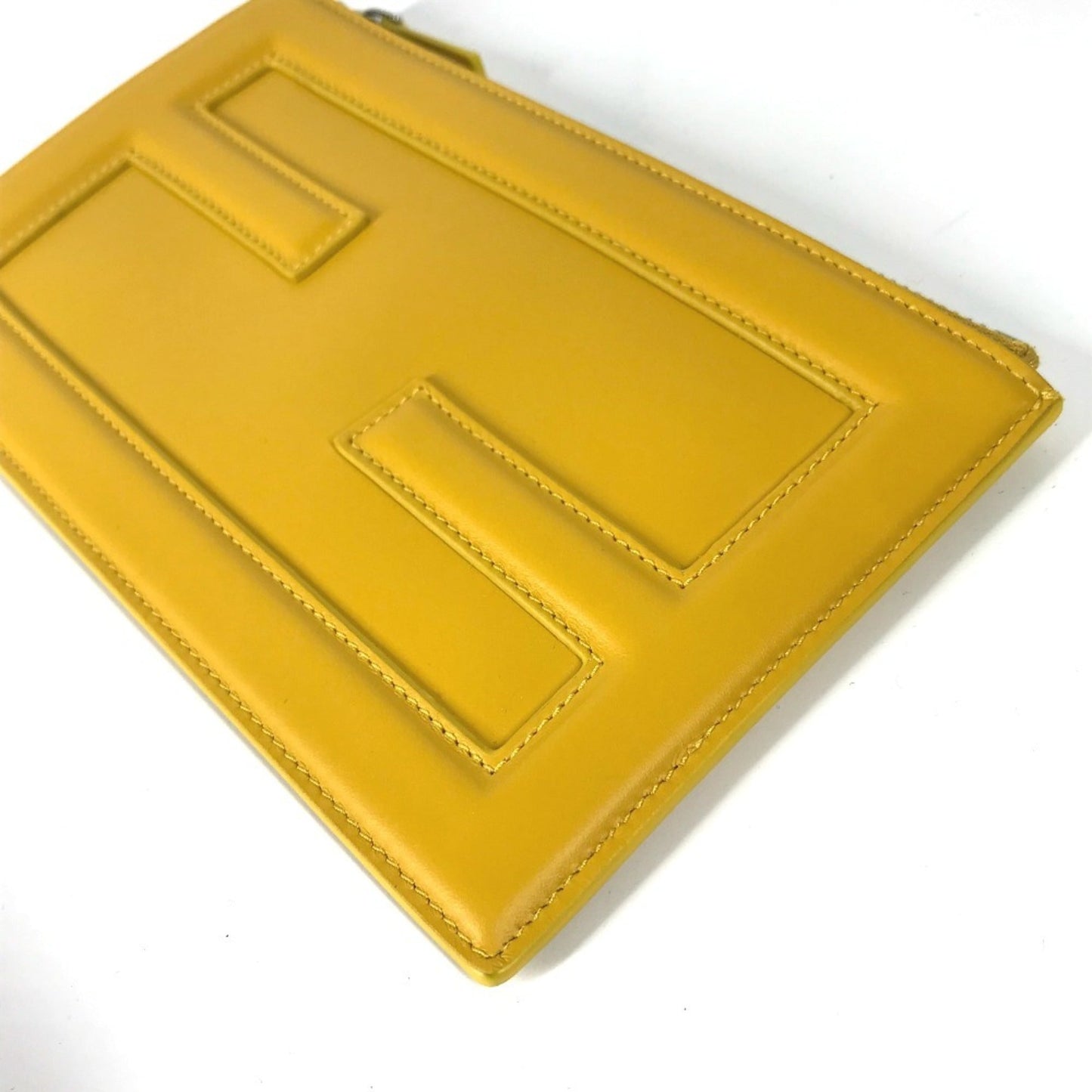 Fendi  Leather Clutch Bag Pouch (Pre-Owned)