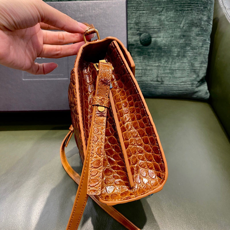 Amelia - YSL Bag - 3747