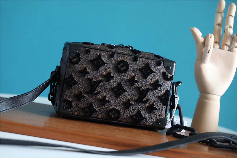 Fan Fashion Lu-Vi bags - 10147