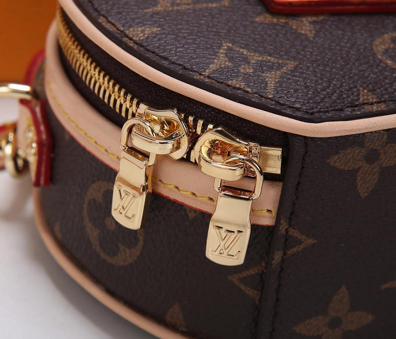 Fan Fashion Lu-Vi bags - 17842