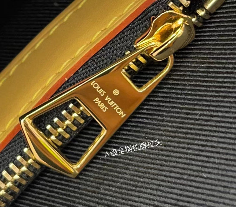 Amelia's Bag Gallery - LOV Bags - 1014