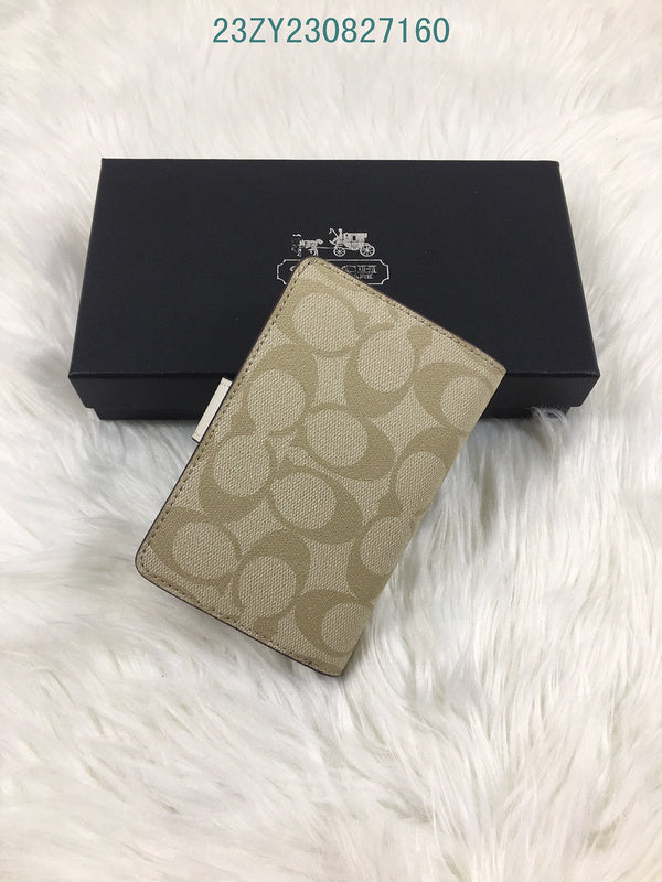 Amelia - CAH Wallet - 143