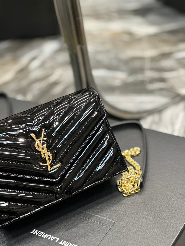 Amelia - YSL Bag - 3942