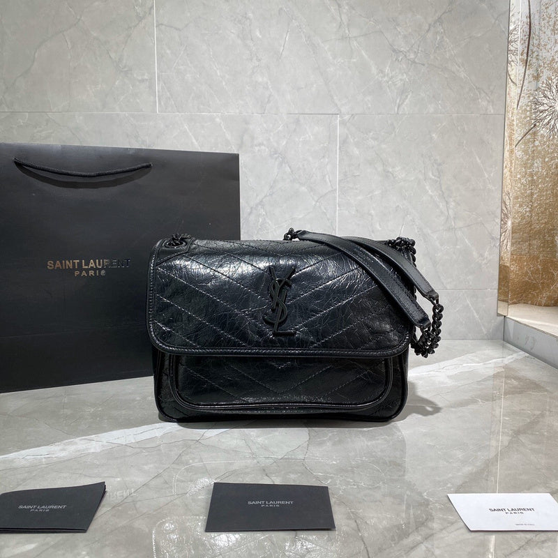 Amelia - YSL Bag - 4050