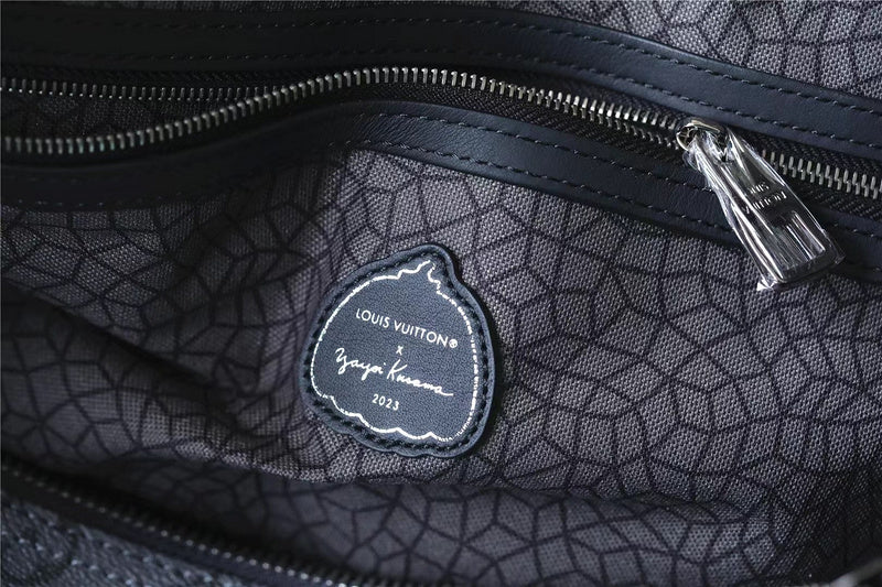 Fan Fashion Lu-Vi bags - 11150