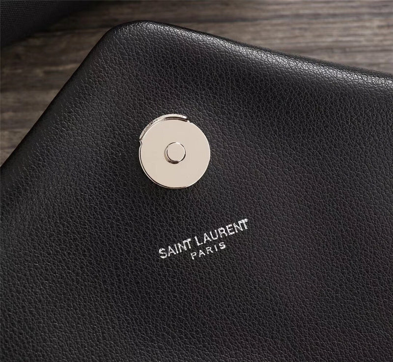 Amelia - YSL Bag - 3869