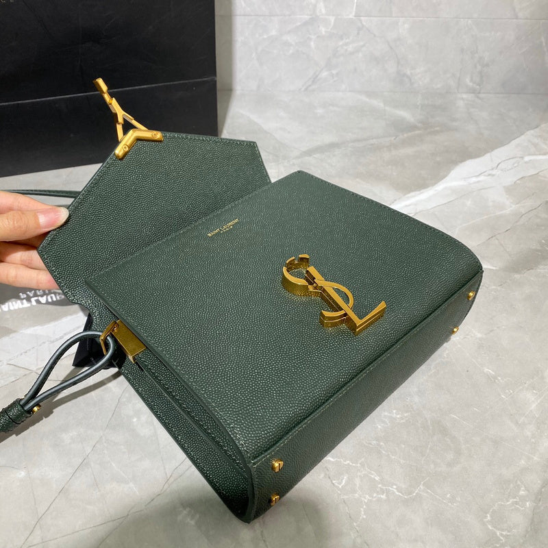Amelia - YSL Bag - 4097