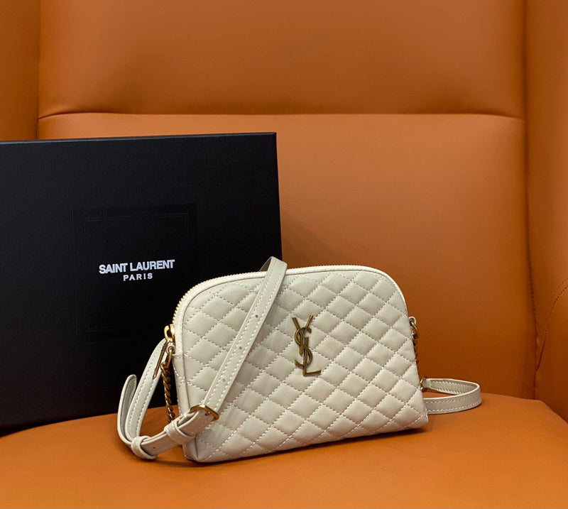 Amelia - YSL Bag - 2063