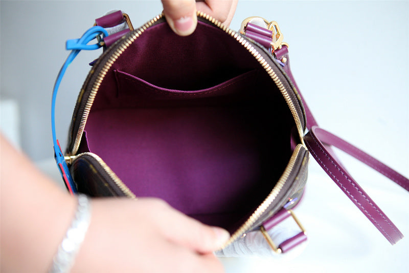 Fan Fashion Lu-Vi bags - 8287
