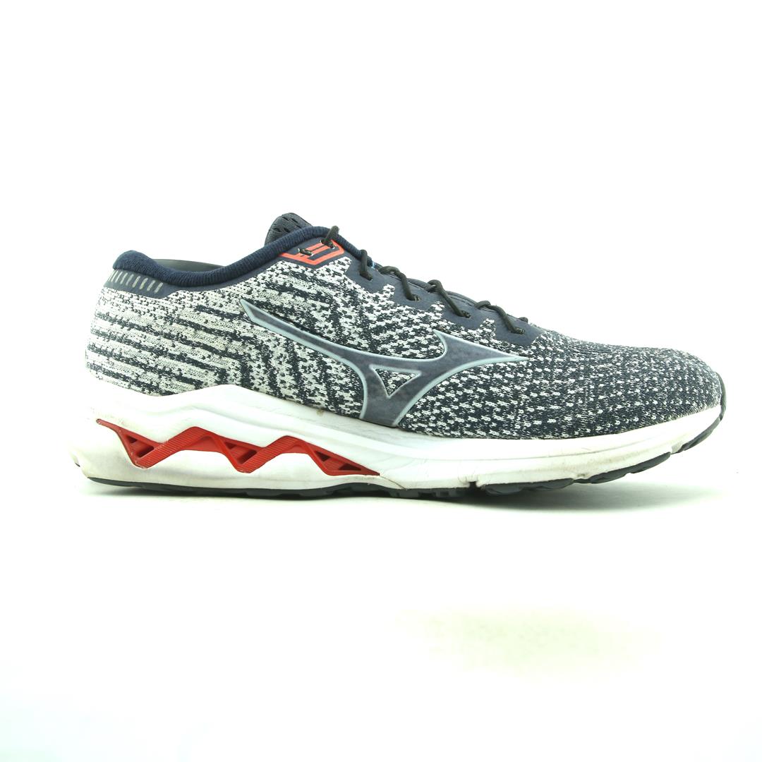 MIZUNO WAVE INSPIRE 17