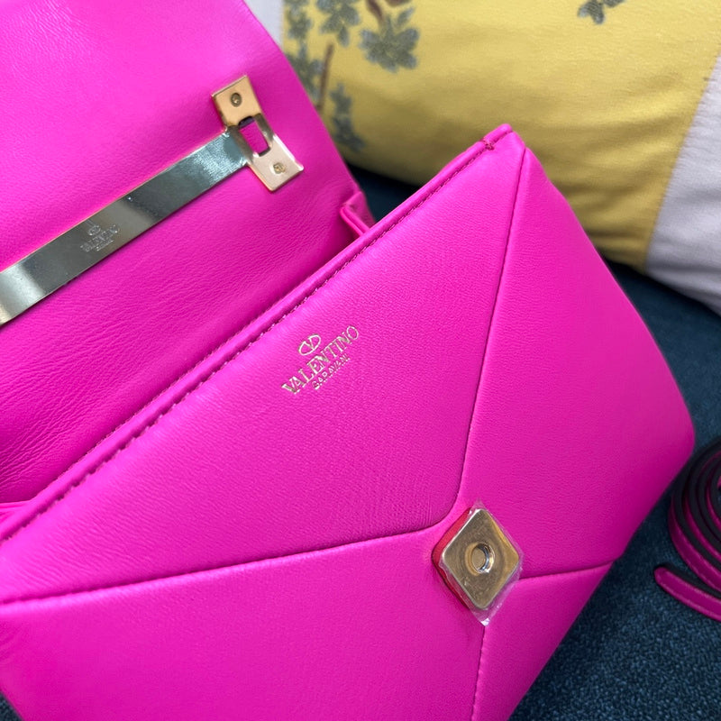 Amelia's Bag Gallery - VEL Bags - 294