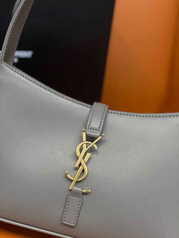 Amelia - YSL Bag - 1997