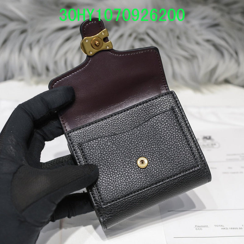 Amelia - CAH Wallet - 113