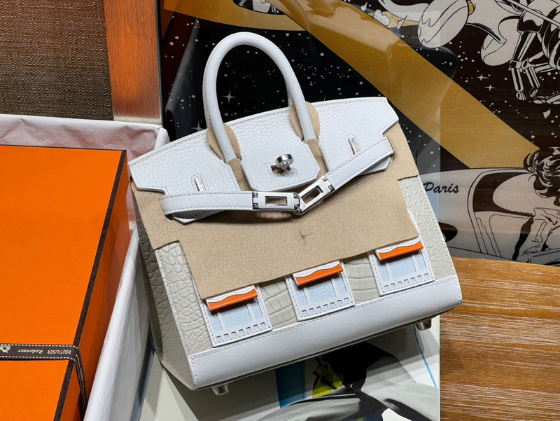 Amelia - HMS Bags - 1687