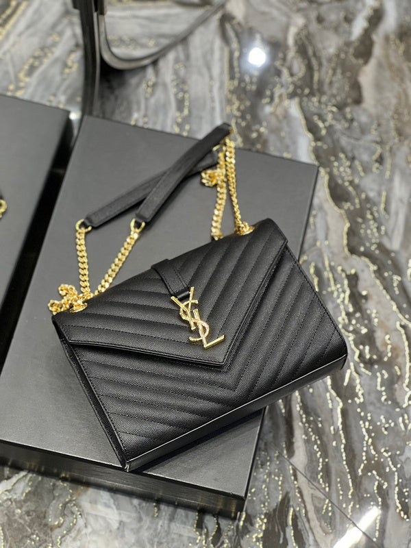 Amelia - YSL Bag - 1894