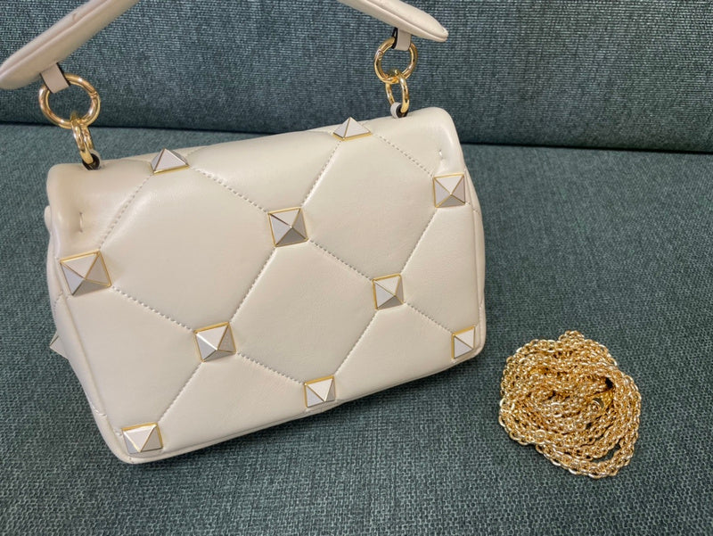 Amelia's Bag Gallery - VEL Bags - 930