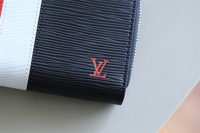 Fan Fashion Lu-Vi bags - 9295