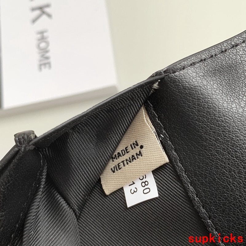 Amelia- - Mix Wallets - 054