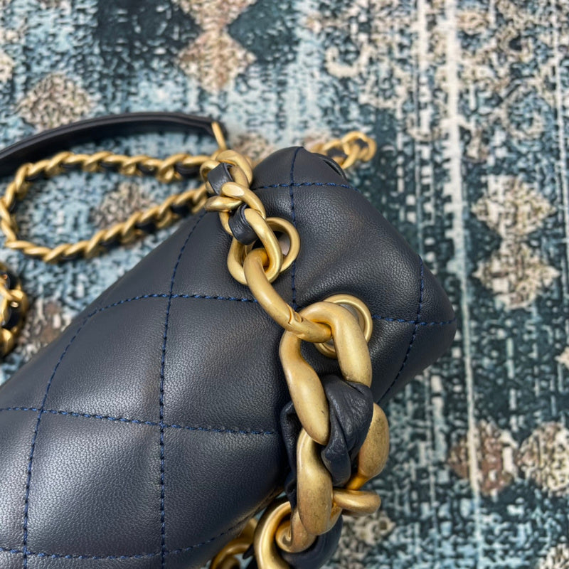 Wellow Bags - Chanel - Bags  - 522