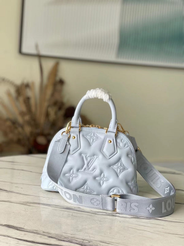 Fan Fashion Lu-Vi Bags - 16617