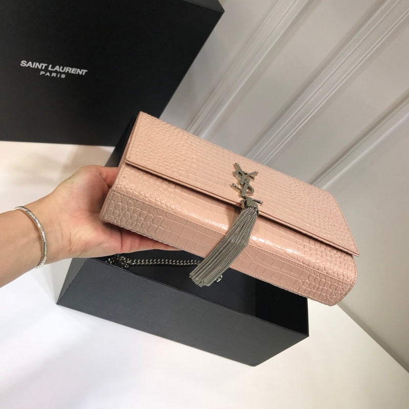 Amelia - YSL Bag - 2207