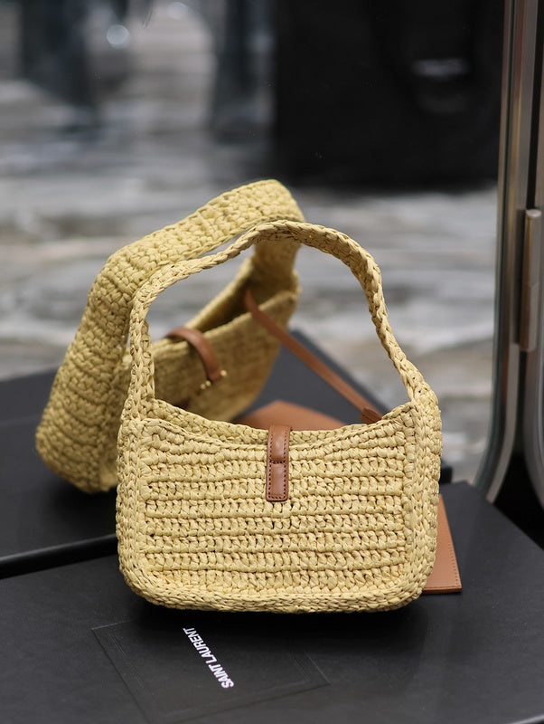 Amelia - YSL Bag - 1829