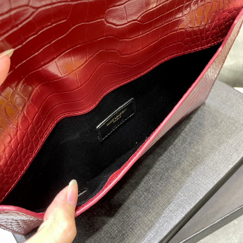 Amelia - YSL Bag - 3670