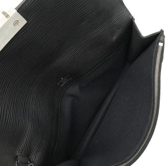 Louis Vuitton Taiga  Leather Clutch Bag